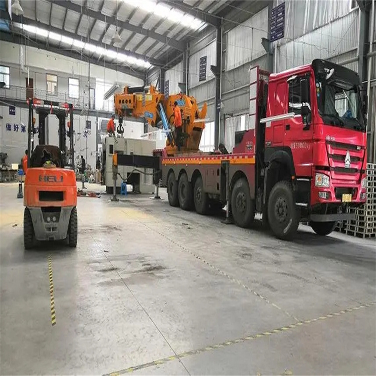 广宁浅谈吊车出租是如何预防零部件腐蚀的