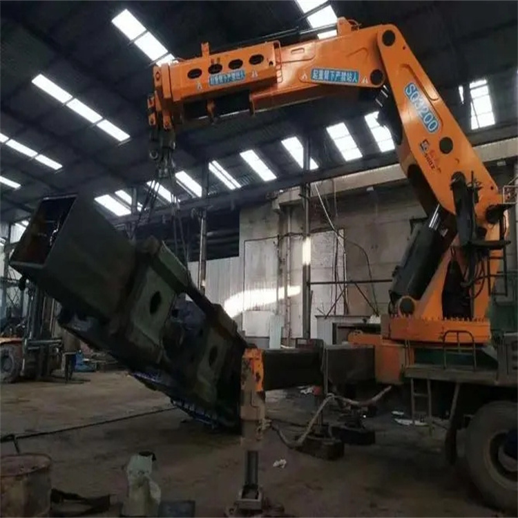 广宁200吨折臂吊出租