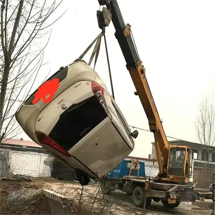 广宁随时待命，吊车24小时道路救援服务全解析